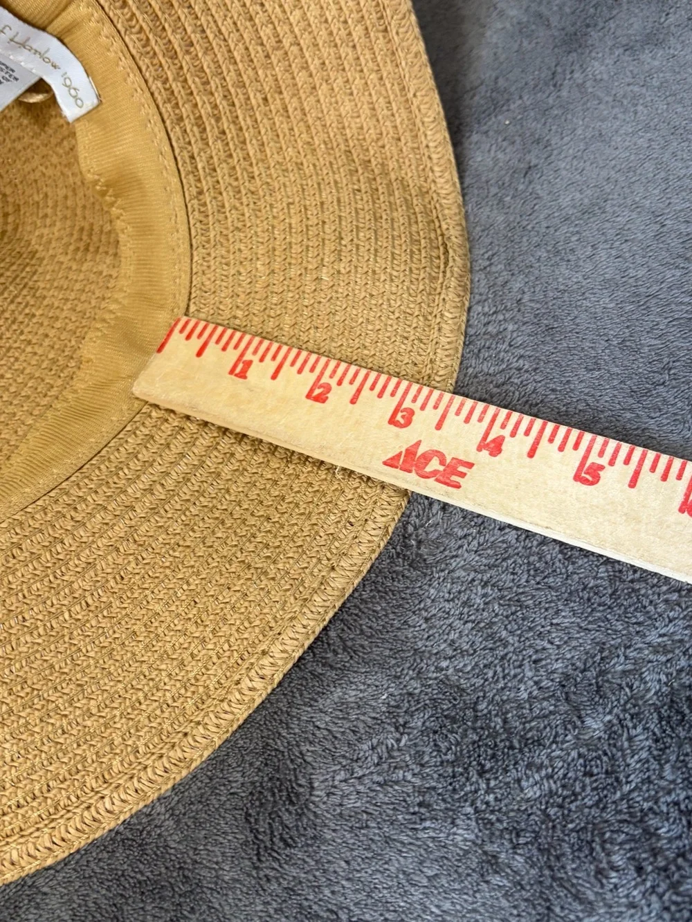 House of Harlow 1960 Tan Straw Fedora with Cream Crochet Band